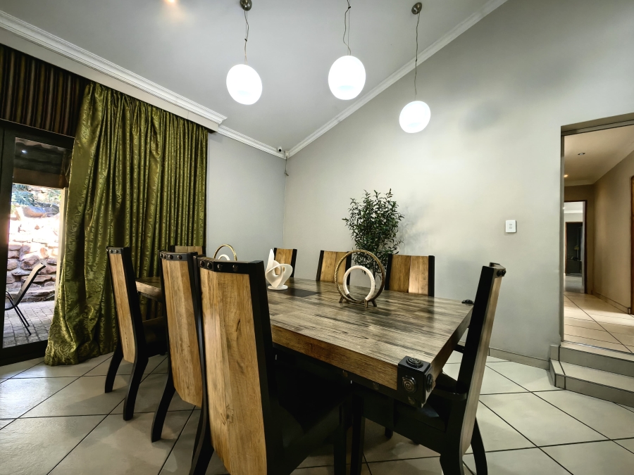 To Let 4 Bedroom Property for Rent in Cashan North West